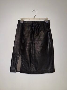 Trussardi  Black Leather Pencil Skirt - Women